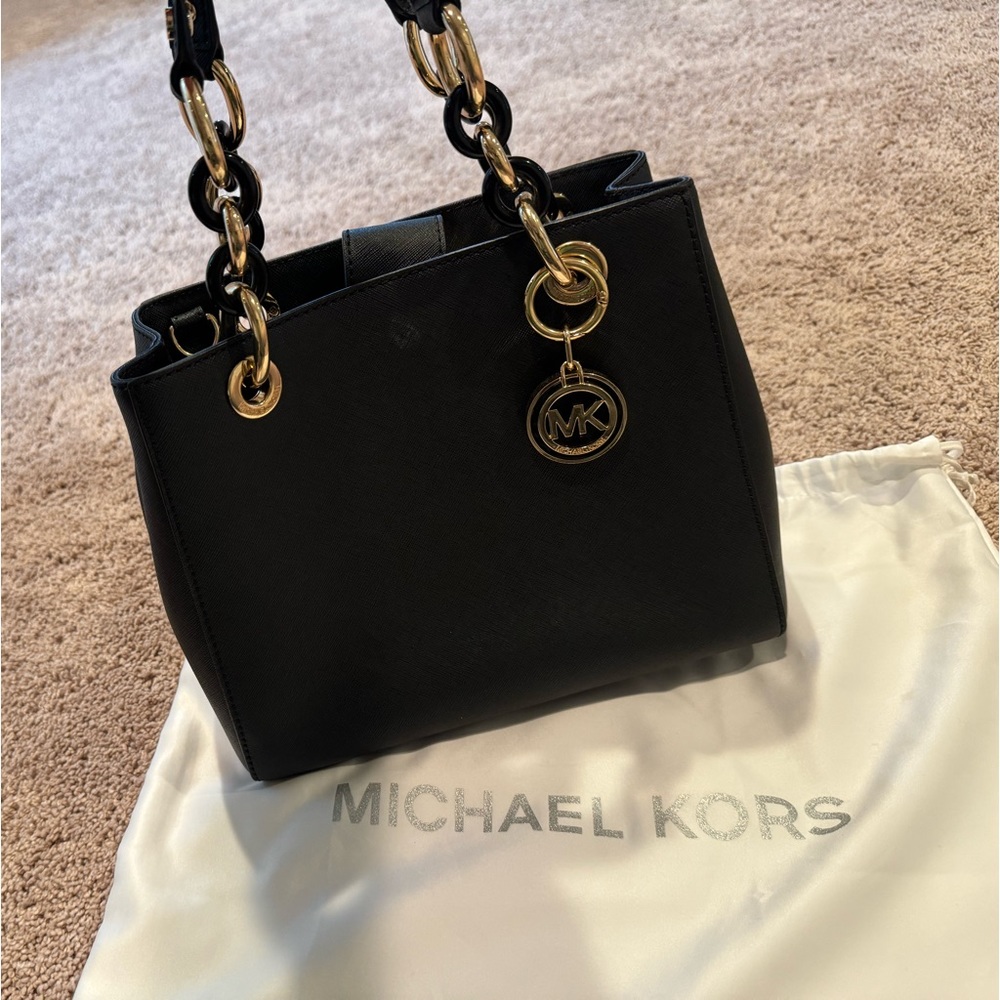 New Michael Kors Purse